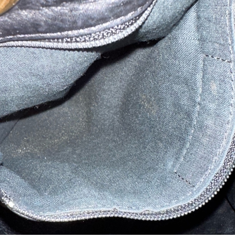 💎Gianni VERSACE Bondage Collection Medusa Vintage Leather Bucket MSRP$3800💎 - Picture 7 of 13